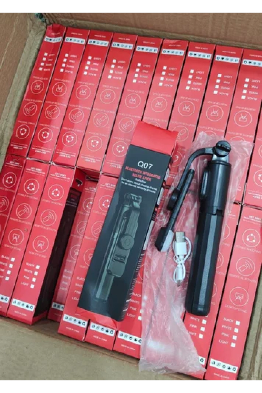Universal Q07 6 Inç Halka Işık Taşınabilir Bluetooth Selfie Stick Tripod