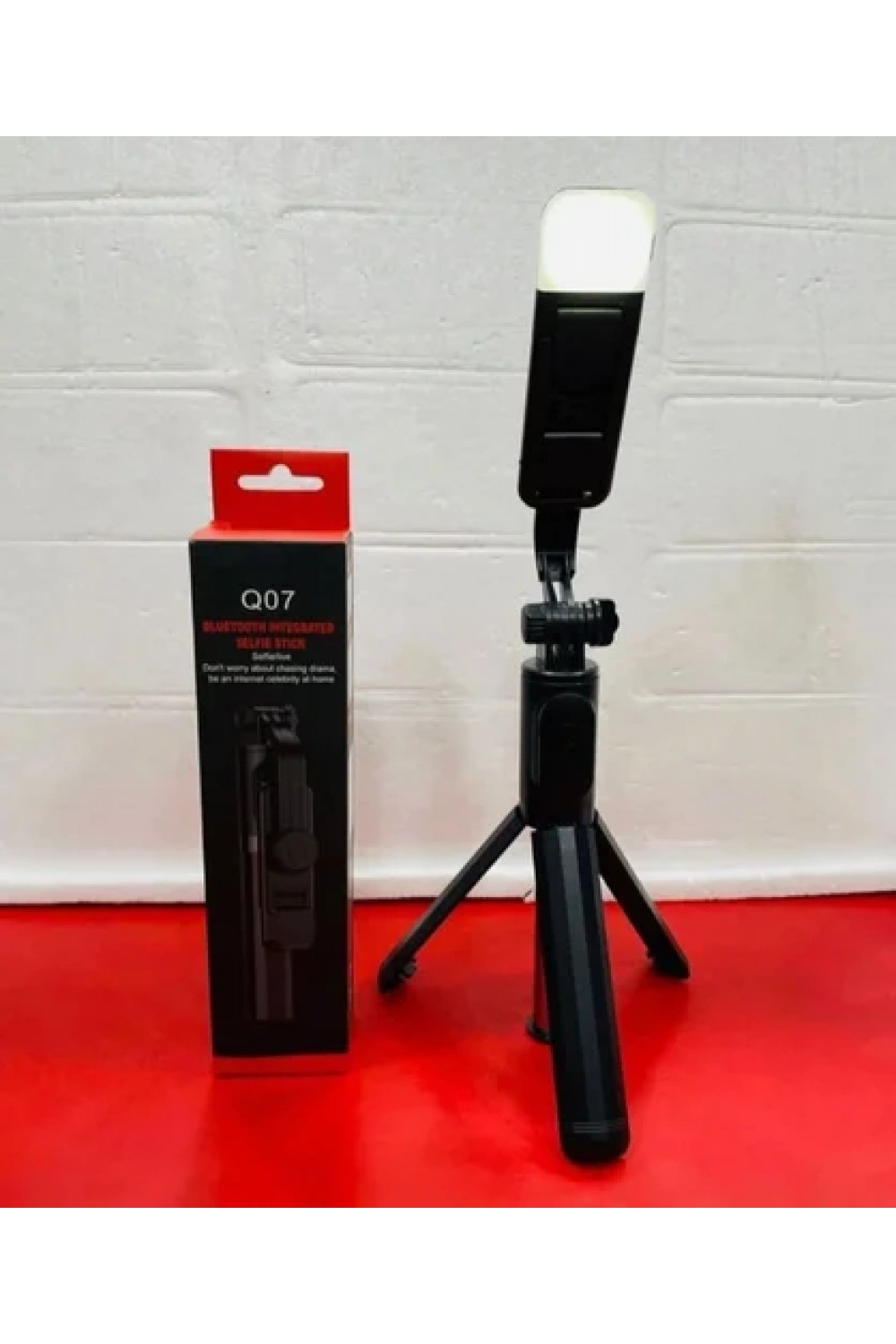 Universal Q07 6 Inç Halka Işık Taşınabilir Bluetooth Selfie Stick Tripod