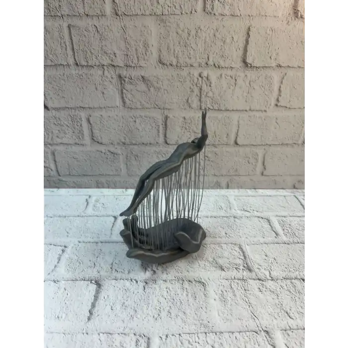 AsilTech 3D El Üzerinde İnsan Figürü Gri Minimal Masa Üstü Dekor