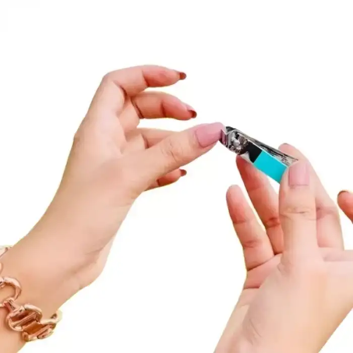 AsilTech 8 Parça Çantalı Manikür Seti