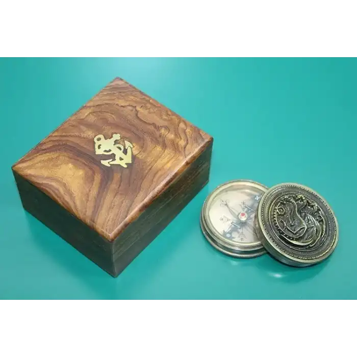 AsilTech Ahşap Kutulu Pirinç Pusula Ejderha Desenli