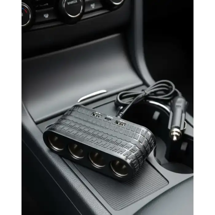 AsilTech Araç İçi Güç Dağıtıcı 4 Çakmaklık 2 USB 1 Type C Şarj Ünitesi