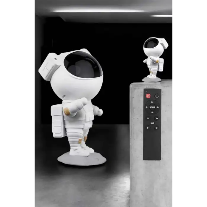 AsilTech Çocuklara Özel Projeksiyon Astronot Lamba Speaker Sevimli