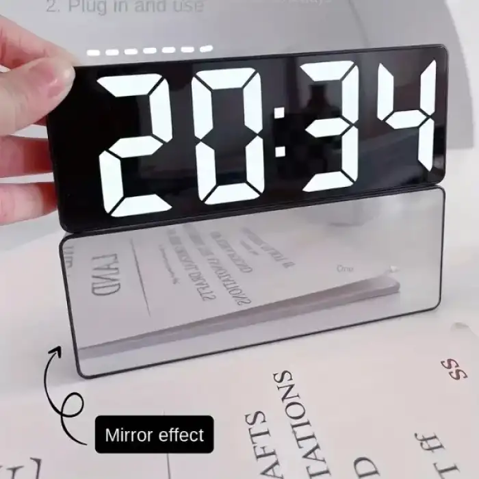 AsilTech Dijital Sese Duyarlı Alarmlı Masa Saati