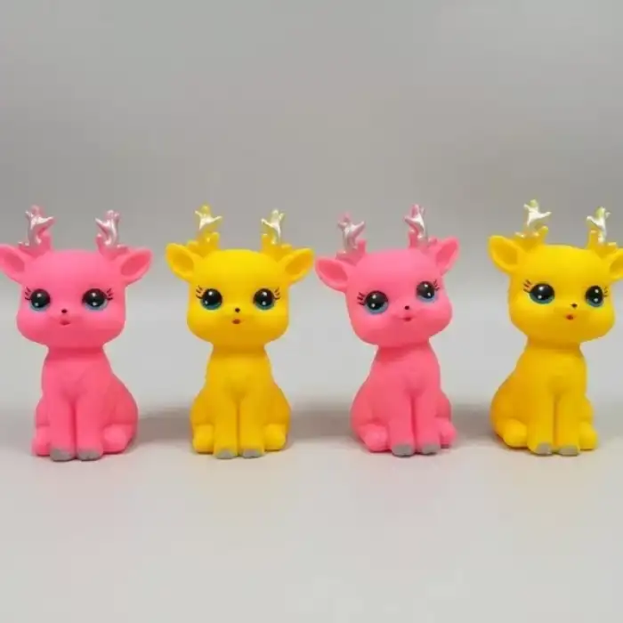 AsilTech Evcil Hayvan Sesli Geyik Şeklinde Plastik Oyuncak