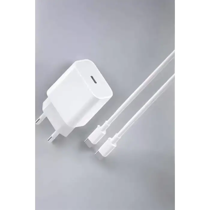 AsilTech İOS Uyumlu Type-C Girişli Hızlı Şarj 15/15 Pro Max Adaptör ve Kablosu