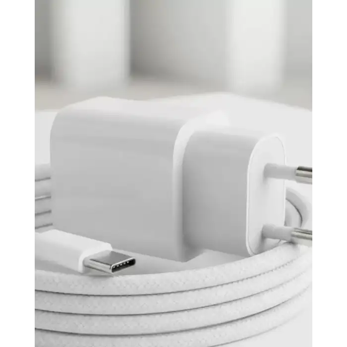 AsilTech İPHONE 17 PRO MAX UYUMLU ŞARJ SETİ