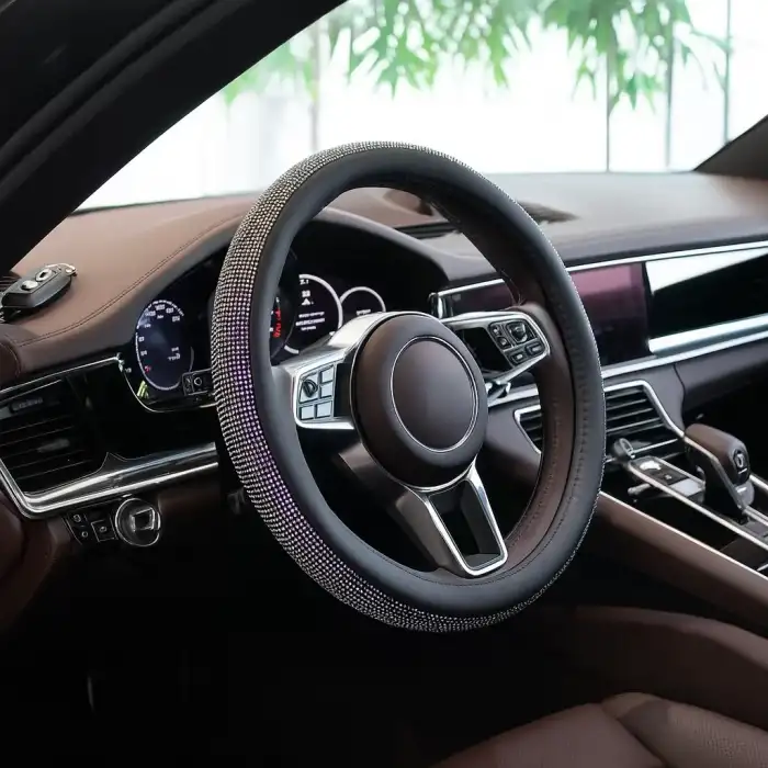 AsilTech Kristal Taşlı Geçmeli Direksiyon Kılıfı-Siyah Derili