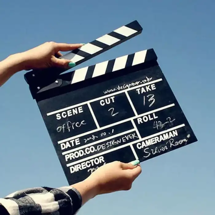 AsilTech Küçük Boy Dekoratif Sinema Klaketi - Ahşap Tasarım - 20x20 cm