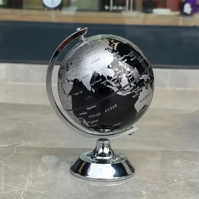 AsilTech Metal Ayaklı Siyah Dünya Küresi