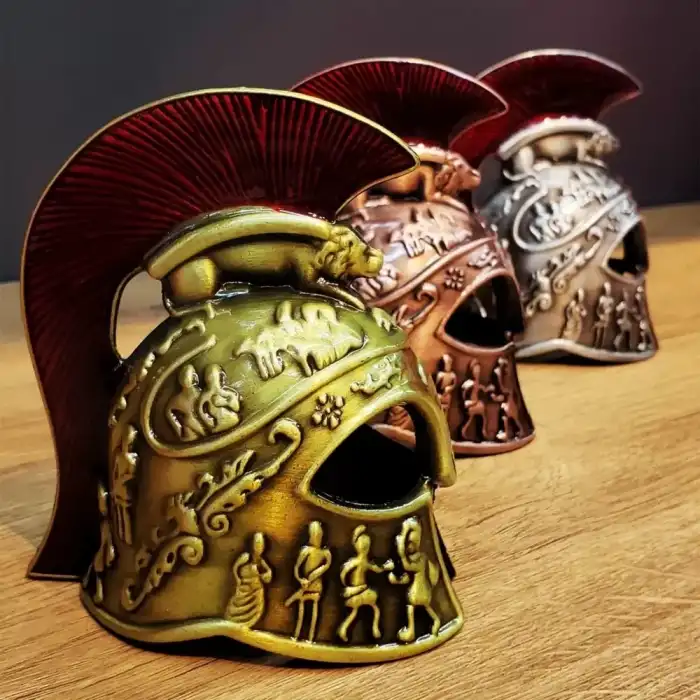 AsilTech Metal Dekoratif Şövalye Miğferi - Tarihi Tasarım - 10x5 cm