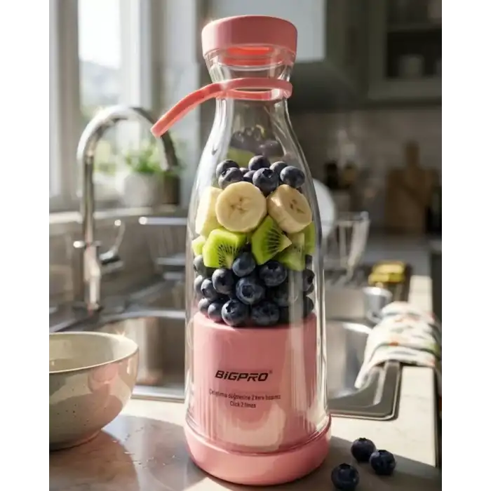 AsilTech Mini Blender USB Şarjlı Smoothie Hazırlayıcı Kolay Temizlenebilir Tasarım
