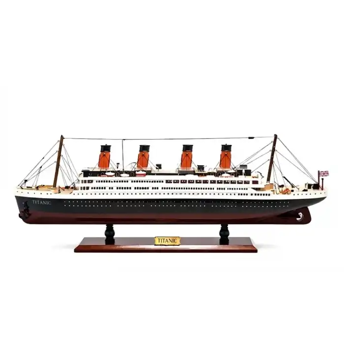 AsilTech Özel Tasarım Ahşap Işıklı Titanik Gemi - Model 2