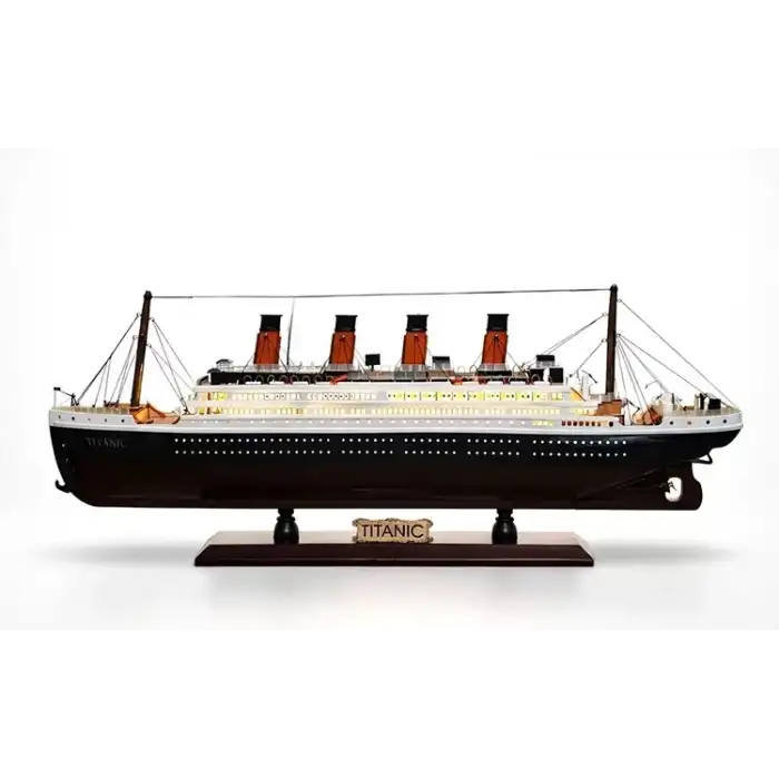 AsilTech Özel Tasarım Ahşap Işıklı Titanik Gemi - Model 2