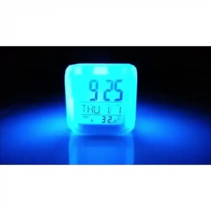 AsilTech Renk Değiştiren Küp Saat