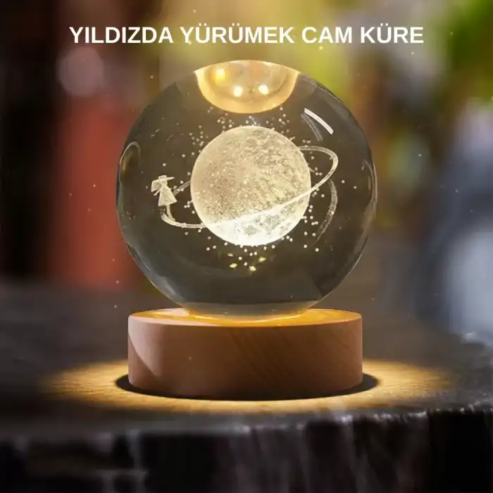 AsilTech Sarı Işıklı Dekoratif Cam Küre Kız Figürlü Ahşap Standlı