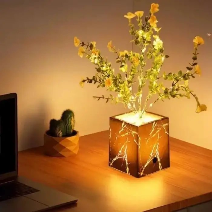 AsilTech Siyah Saksılı LED Yapay Çiçek