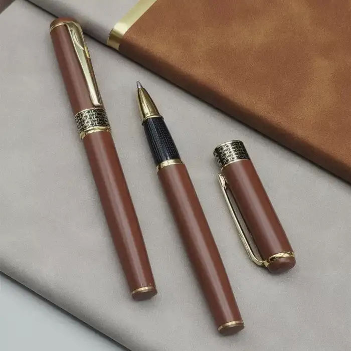 AsilTech Taba Rengi Gold Detaylı Termo Deri Defter Ve Metal Roller Kalem Hediye Seti