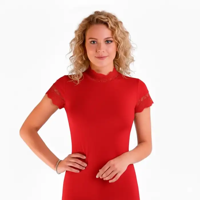 Giyim Berrak Kadın Dantelli Kısa Kollu Elastan Bluz 2144