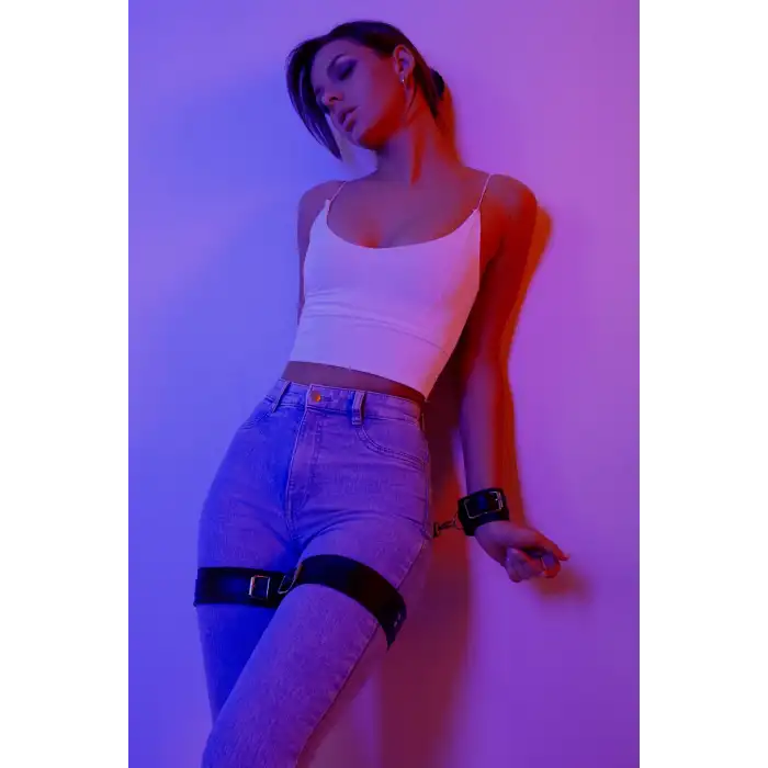 Giyim Fantezi  Kelepçe