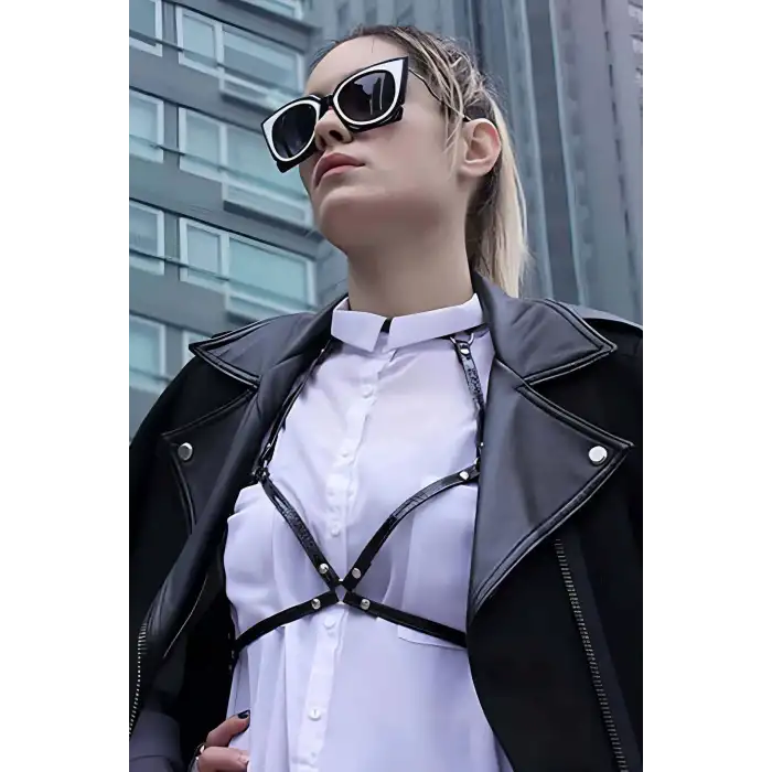 Giyim Gömlek Üstü Deri Aksesuar - Brf25