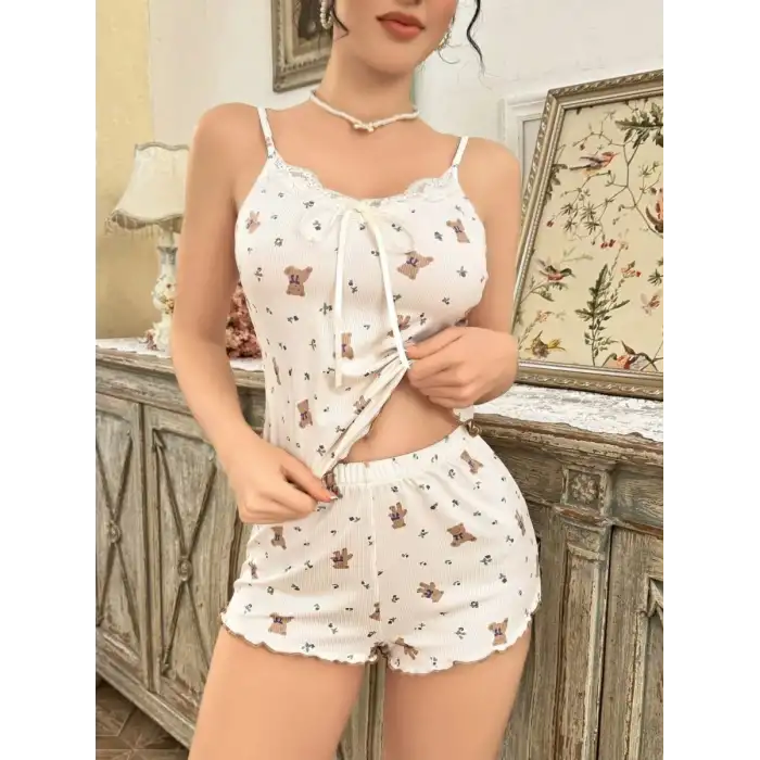 Giyim Kadın Ayıcık Desenli Şortlu Pijama Takımı Sevimli Rahat 2’li Set