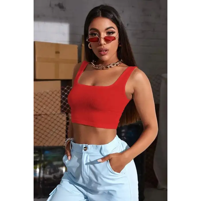 Giyim Kadın Kırmızı Kalın Askılı Crop Top Büstiyer Esnek Kumaş Şık Basic Kadın Üst Giyim