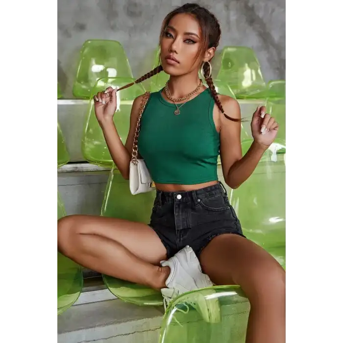 Giyim Kadın Yeşil Modern Fit Kare Yaka Crop Top Bluz