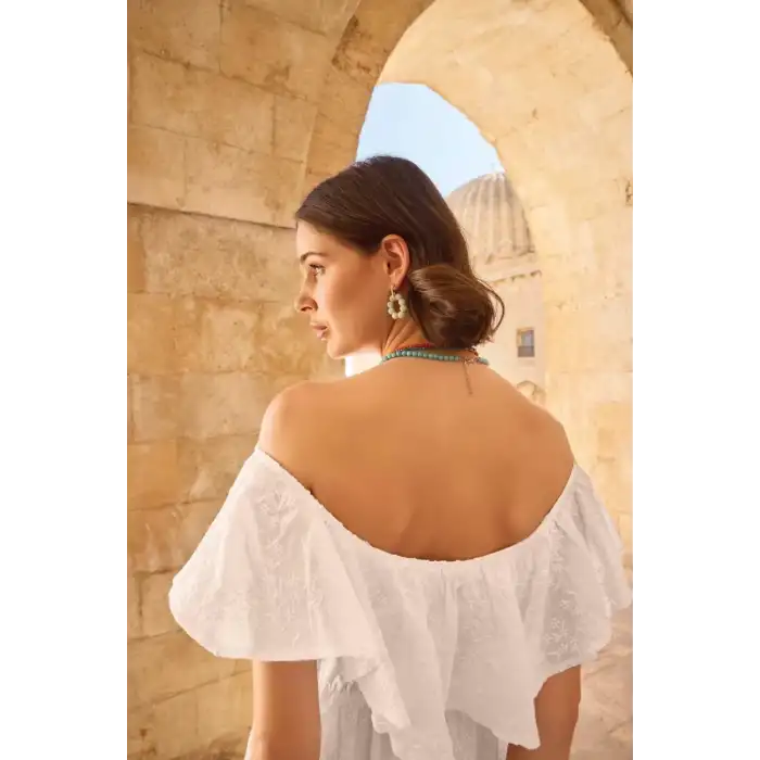 Giyim Pamuklu Kayık Yakalı Elbise