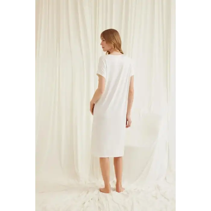 Giyim Yakası Dantelli Kısa Kollu Ekru Gecelik