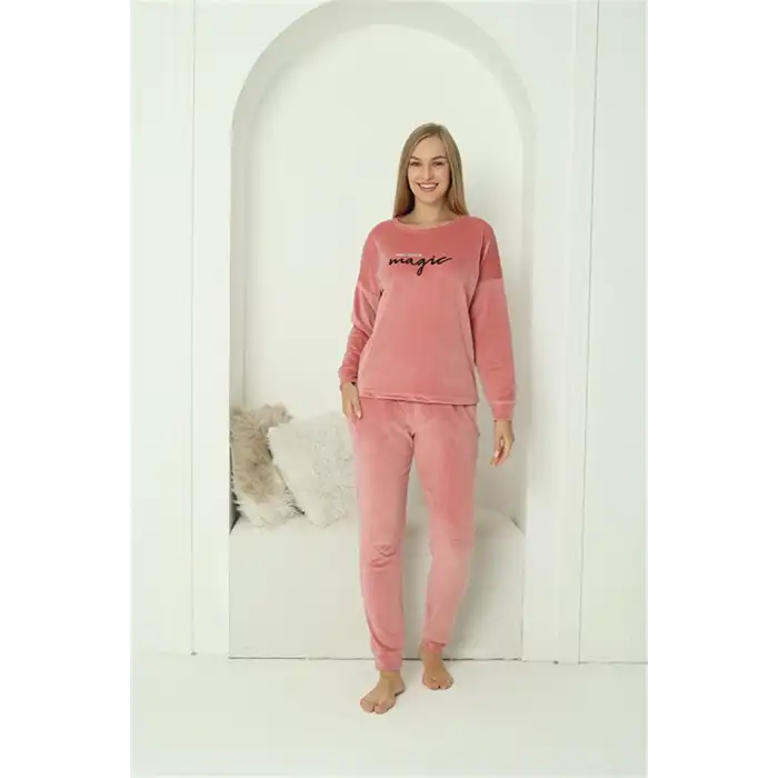 Kadın Kadife Pembe Pijama Takım