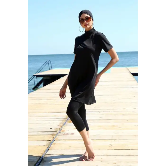 Kısa Kol Siyah Yarım Tesettür Mayo