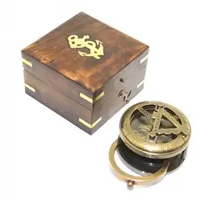 AsilTech Ahşap Kutulu Pirinç Pusula Model 4