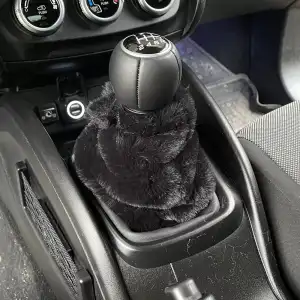 AsilTech Yumuşak Peluş Vites Körüğü Vites Süsü Siyah