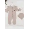 Boydan Düğmeli Şapkalı % 100 Pamuk Kız Bebek Tulumu