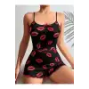 Giyim Kadın Siyah Dudak Desenli Şortlu Pijama Takımı Rahat Şık 2’li Set