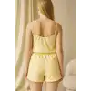 Giyim Sarı Üstüne Desenli Askılı Şortlu Pijama Takımı