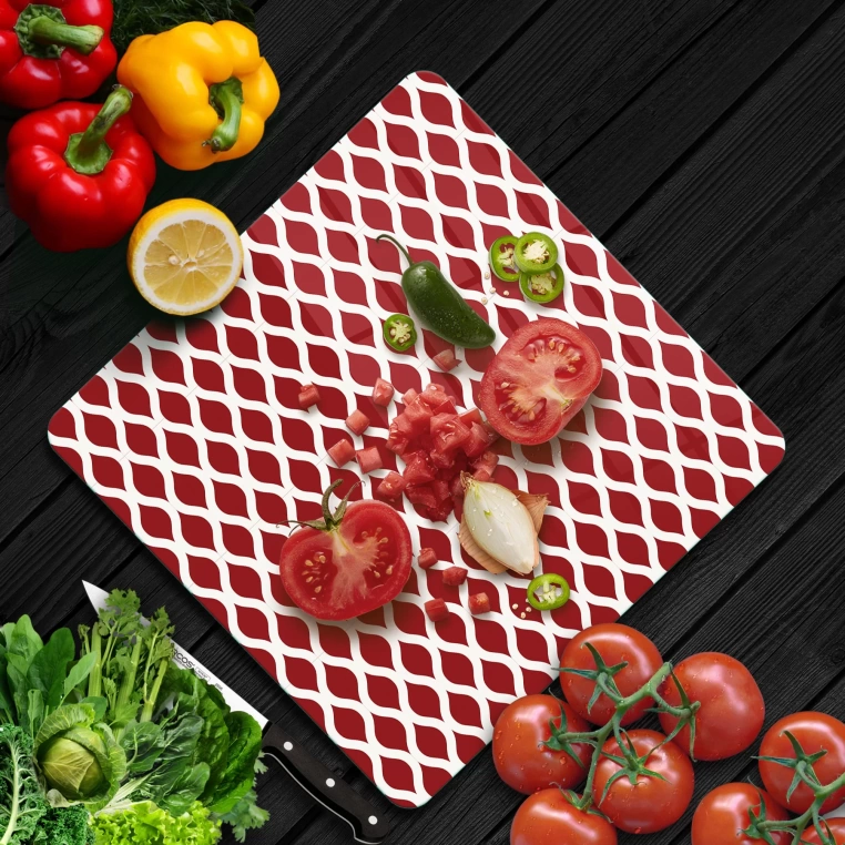 Decovetro Cam Kesme Tahtası Kare Kırmızı Geometrik Desenli 30x30 Cm