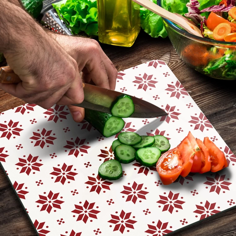 Decovetro Cam Kesme Tahtası Kare Kırmızı Kar Tanesi Desenli 30x30 Cm