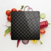 Decovetro Cam Kesme Tahtası Kare Black Gold Kare Desenli