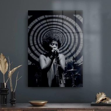 Decovetro Cam Tablo Caz Şarkıcı Temalı 70x100 cm