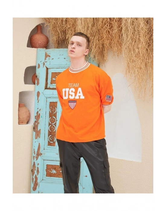 Erkek Bisiklet Yaka Tişört Nakış İşlemeli Kısa Kol Oversize T-Shirt - Turuncu