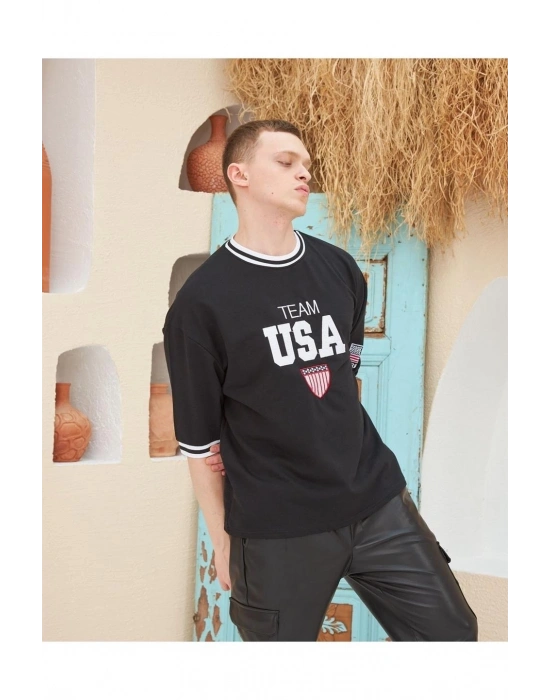 Erkek Bisiklet Yaka Tişört Nakış İşlemeli Kısa Kol Oversize T-ShirtSiyah