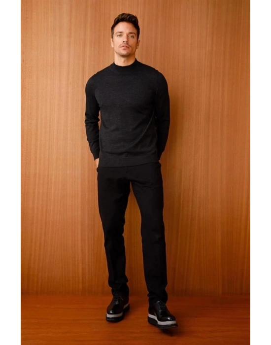 Erkek Yarım Balıkçı Yaka Triko Kazak - Lacivert