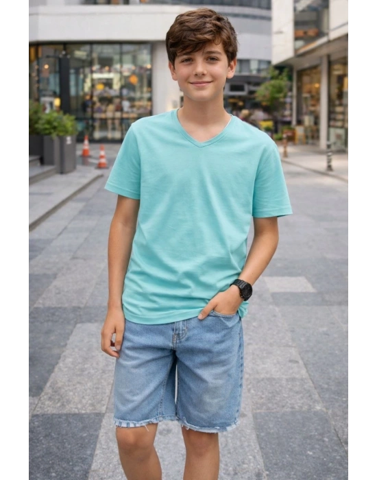 Genç Erkek Çocuk V Yaka Tişört Model - Turkuvaz