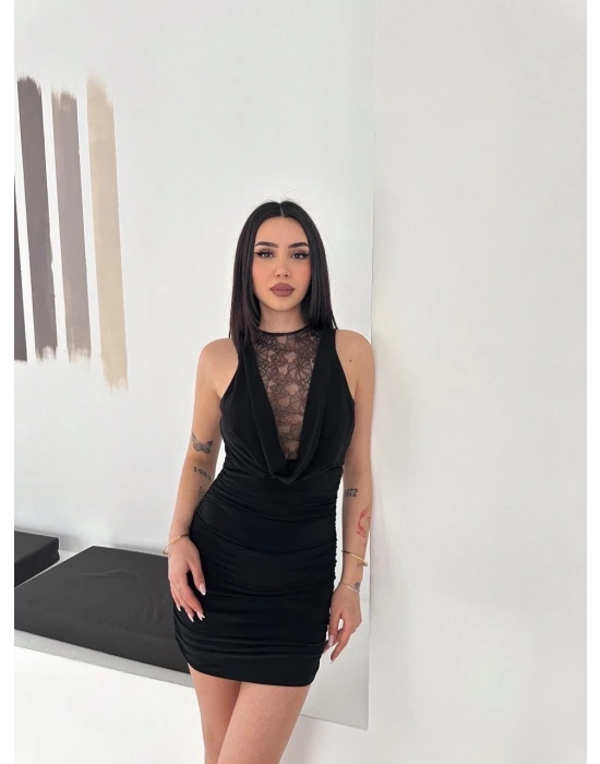 Kadın Dantel Detaylı Derin Dekolte Drapeli Mini Elbise Şık Kolsuz - Siyah