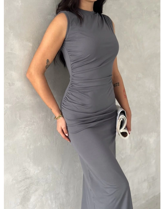 Kadın Kolsuz Yırtmaçlı Uzun maxı boy Elbise - Gri