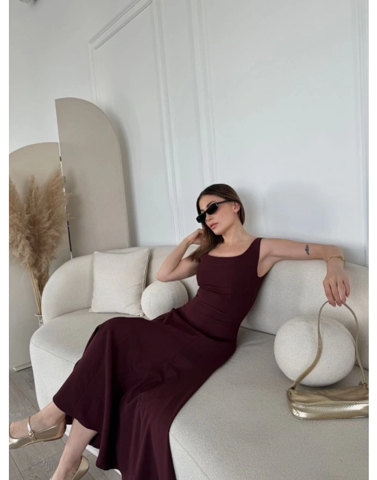 Kadın Sırt Dekolteli Kolsuz Uzun Elbise - Mürdüm