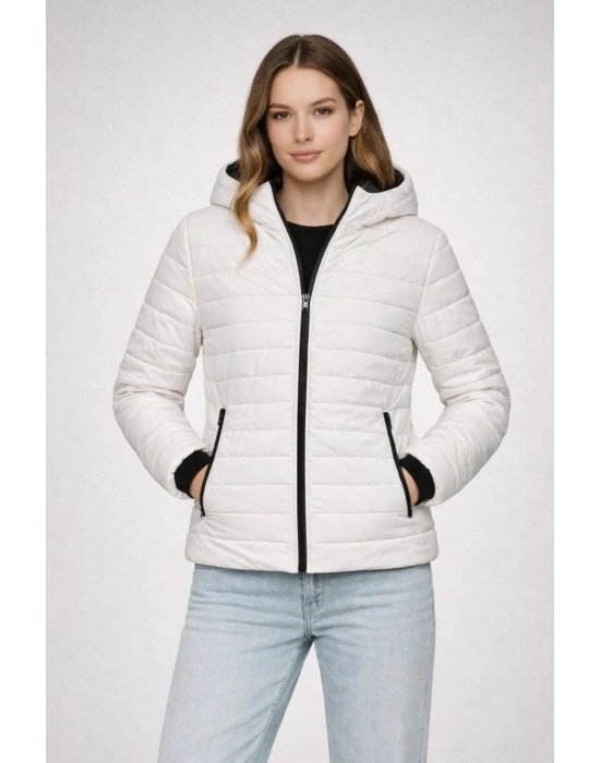 KADIN Şişme Kapüşonlu Fermuarlı Mont Su İtici Kapitone Cepli Ceket - Krem