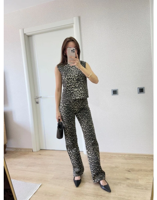 leopar desenli Düğmeli Bluzlu Pantolon İkili Takım -Leopar